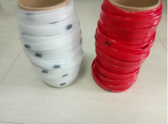 Pressure compensation drip irrigation tube 